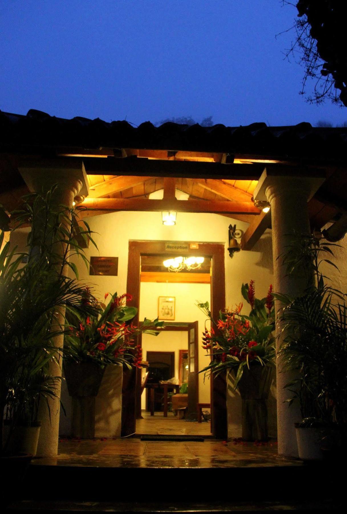 Athulya Villas Kandy Kültér fotó