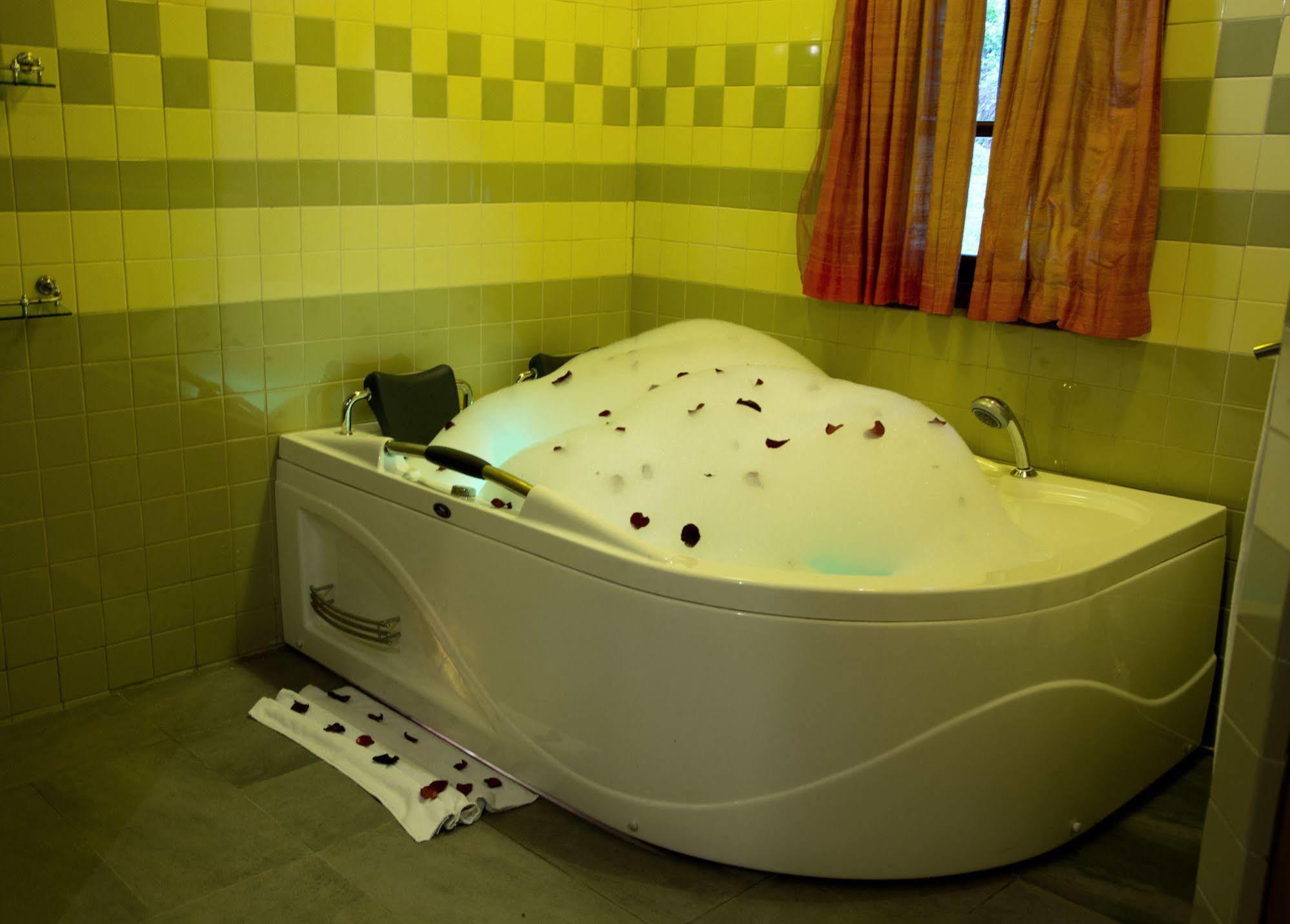 Athulya Villas Kandy Kültér fotó